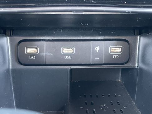 Certified 2023 Kia Sorento EX w/ Panoramic Sunroof Package FWD image 27