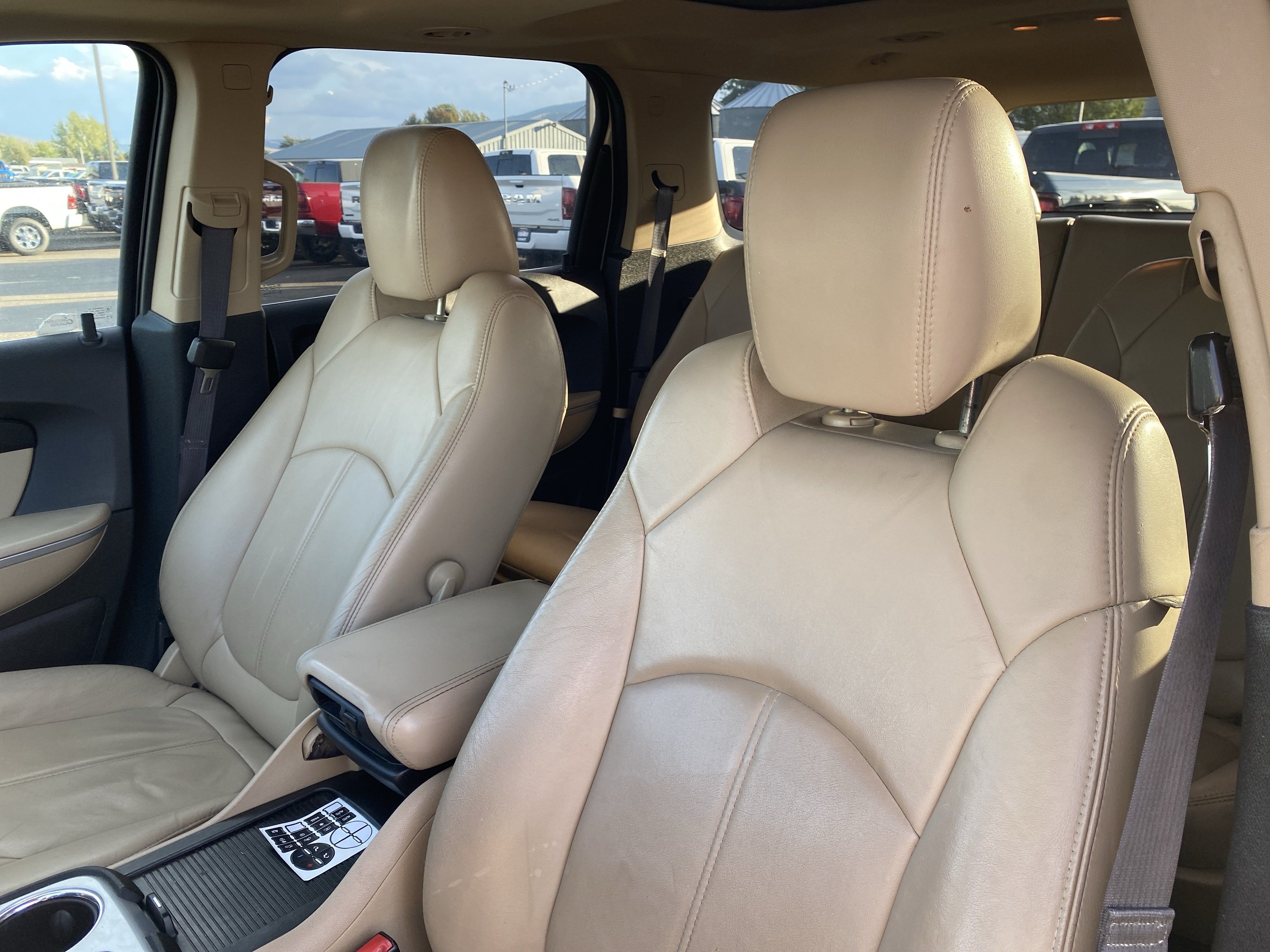 Used 2012 GMC Acadia SLT AWD/4WD image 13