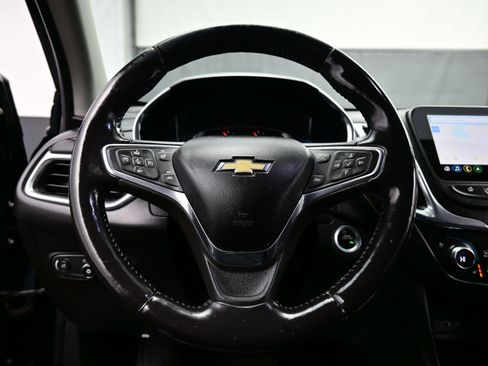 Used 2020 Chevrolet Equinox Premier image 26