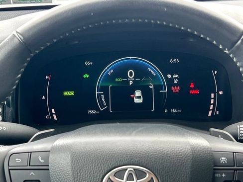 Used 2025 Toyota Camry SE AWD/4WD image 58