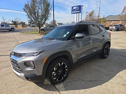 Used 2023 Chevrolet TrailBlazer LT image 5