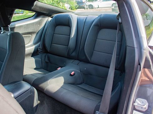 Used 2016 Ford Mustang Coupe RWD image 14