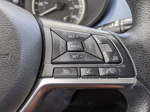 Used 2023 Nissan Versa SV image 25