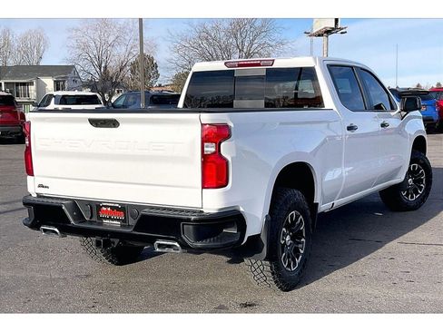 Used 2025 Chevrolet Silverado 1500 LT Trail Boss image 14