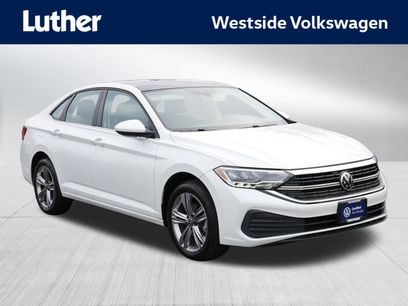 Certified 2023 Volkswagen Jetta SE w/ Panoramic Sunroof Package