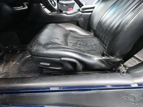 Used 2001 Chevrolet Corvette Convertible RWD image 20
