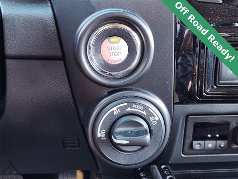 Used 2024 Nissan Titan PRO-4X w/ Pro-4x Convenience Package image 22