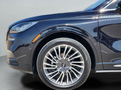 Used 2022 Lincoln Corsair Standard w/ Premium Package image 10