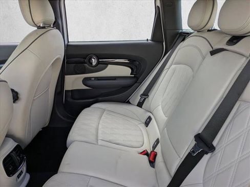 Used 2024 MINI Cooper Clubman S w/ Signature Upholstery Package image 19