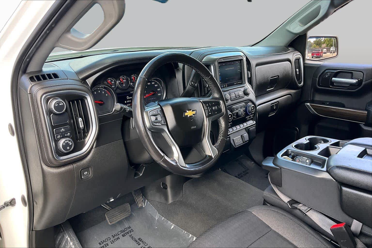Used 2021 Chevrolet Silverado 1500 LT RWD image 17