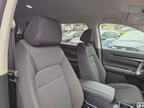 Certified 2025 Honda CR-V LX image 11