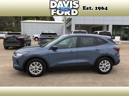 New 2026 Ford Escape Active image 4