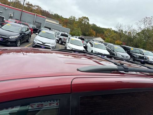 Used 2011 Toyota Sienna LE image 8