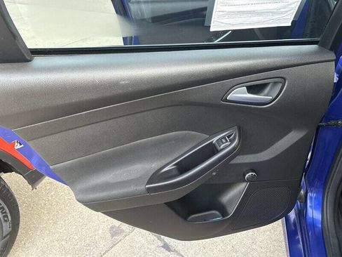 Used 2015 Ford Focus ST image 14