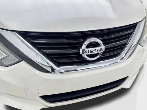 Used 2017 Nissan Altima 2.5 SV FWD image 26