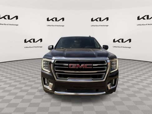 Used 2021 GMC Yukon XL SLT AWD/4WD image 4