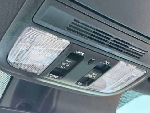 Certified 2023 Honda Passport EX-L image 11