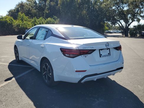 New 2025 Nissan Sentra SV image 5