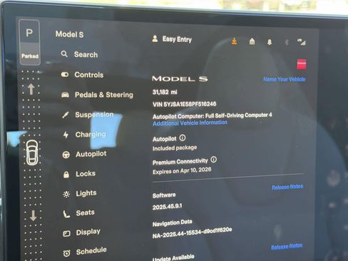 Used 2023 Tesla Model S Standard Range image 20