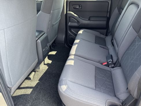 New 2026 Nissan Frontier SV w/ SV Convenience Package AWD/4WD image 14