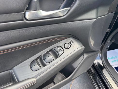 Used 2020 Nissan Altima 2.5 SR w/ Premium Package FWD image 15