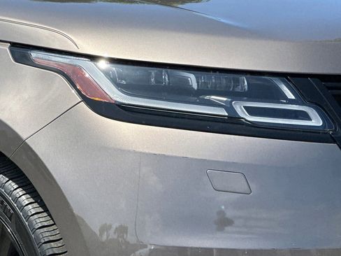 Used 2020 Land Rover Range Rover Velar S AWD/4WD image 11