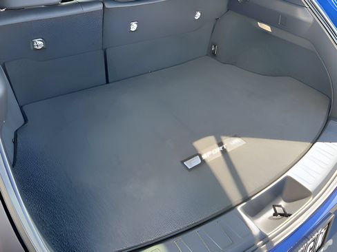 Used 2024 Lexus UX 250h F Sport AWD/4WD image 24