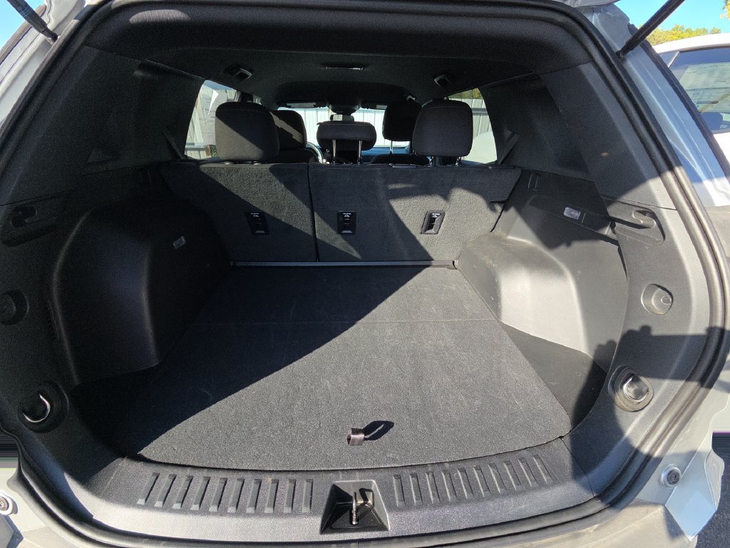 Used 2026 Chevrolet Equinox LT FWD image 15