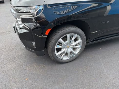 Used 2024 Chevrolet Tahoe High Country w/ Premium Package RWD image 6