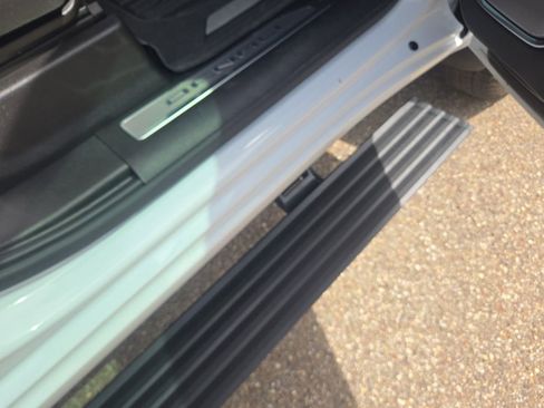 Used 2025 GMC Sierra 3500 Denali w/ Denali Reserve Package AWD/4WD image 31