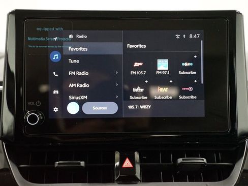 Certified 2025 Toyota Corolla LE image 18