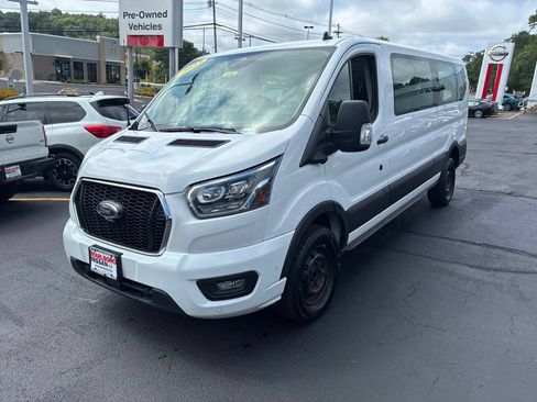 Used 2023 Ford Transit 350 XLT RWD image 3