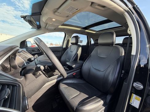 Used 2017 Ford Edge Titanium w/ Equipment Group 301A image 17
