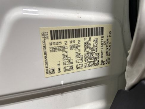 Used 2023 Nissan Rogue SL w/ SL Premium Package image 29