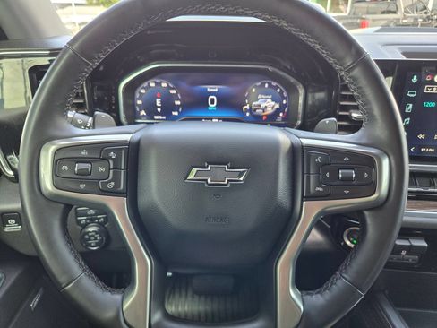 Certified 2025 Chevrolet Silverado 1500 LT Trail Boss w/ Dark Appearance Package AWD/4WD image 11