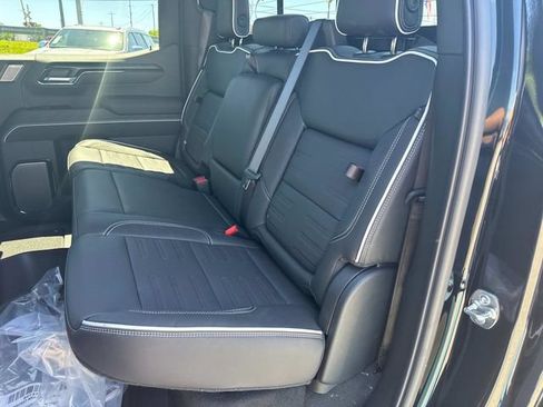 New 2026 GMC Sierra 1500 AT4X AWD/4WD image 15