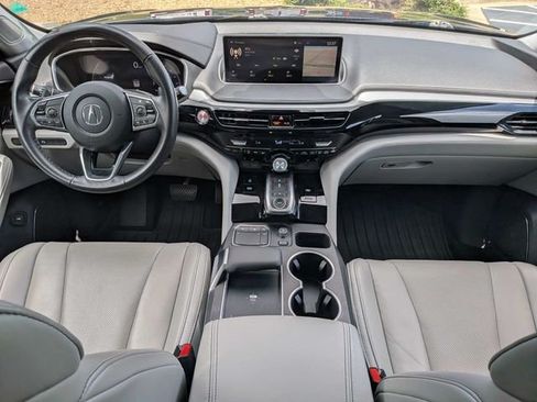 Used 2023 Acura MDX w/ Technology Package FWD image 6