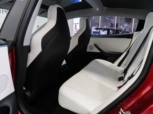 Used 2024 Tesla Model 3 Performance AWD/4WD image 41