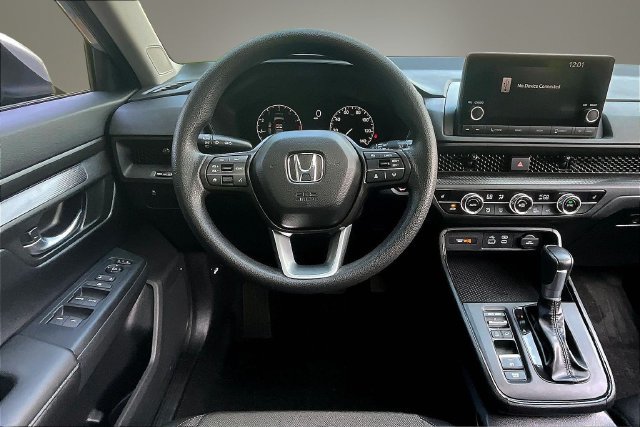 Used 2025 Honda CR-V EX image 8