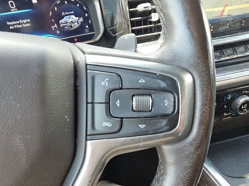 Used 2022 Chevrolet Silverado 1500 LTZ AWD/4WD image 24