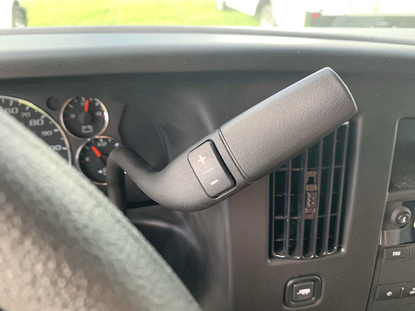 New 2025 GMC Savana 3500 Extended w/ Power Convenience Package RWD image 10