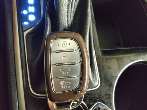 Used 2018 Hyundai Sonata Sport FWD image 32
