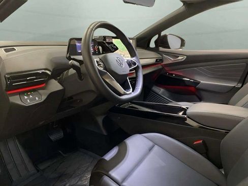 Used 2023 Volkswagen ID.4 S image 17