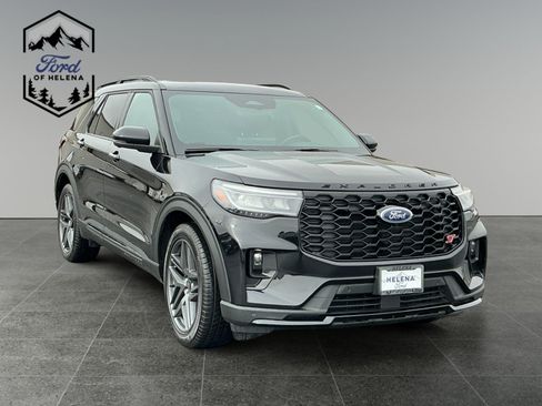 Certified 2025 Ford Explorer ST image 7