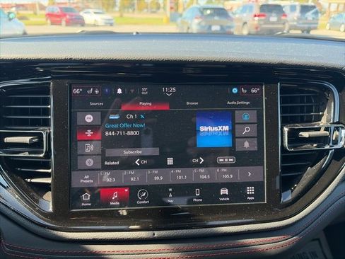 Used 2024 Dodge Durango GT image 21