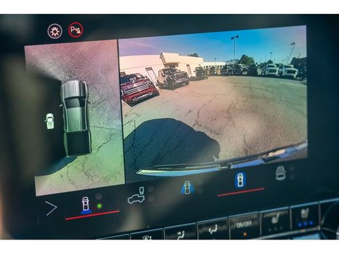 New 2026 GMC Canyon Denali w/ LPO, Black Badging Package AWD/4WD image 24