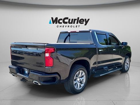 Used 2022 Chevrolet Silverado 1500 High Country w/ Safety Package II AWD/4WD image 7