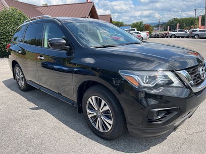 Used 2020 Nissan Pathfinder S