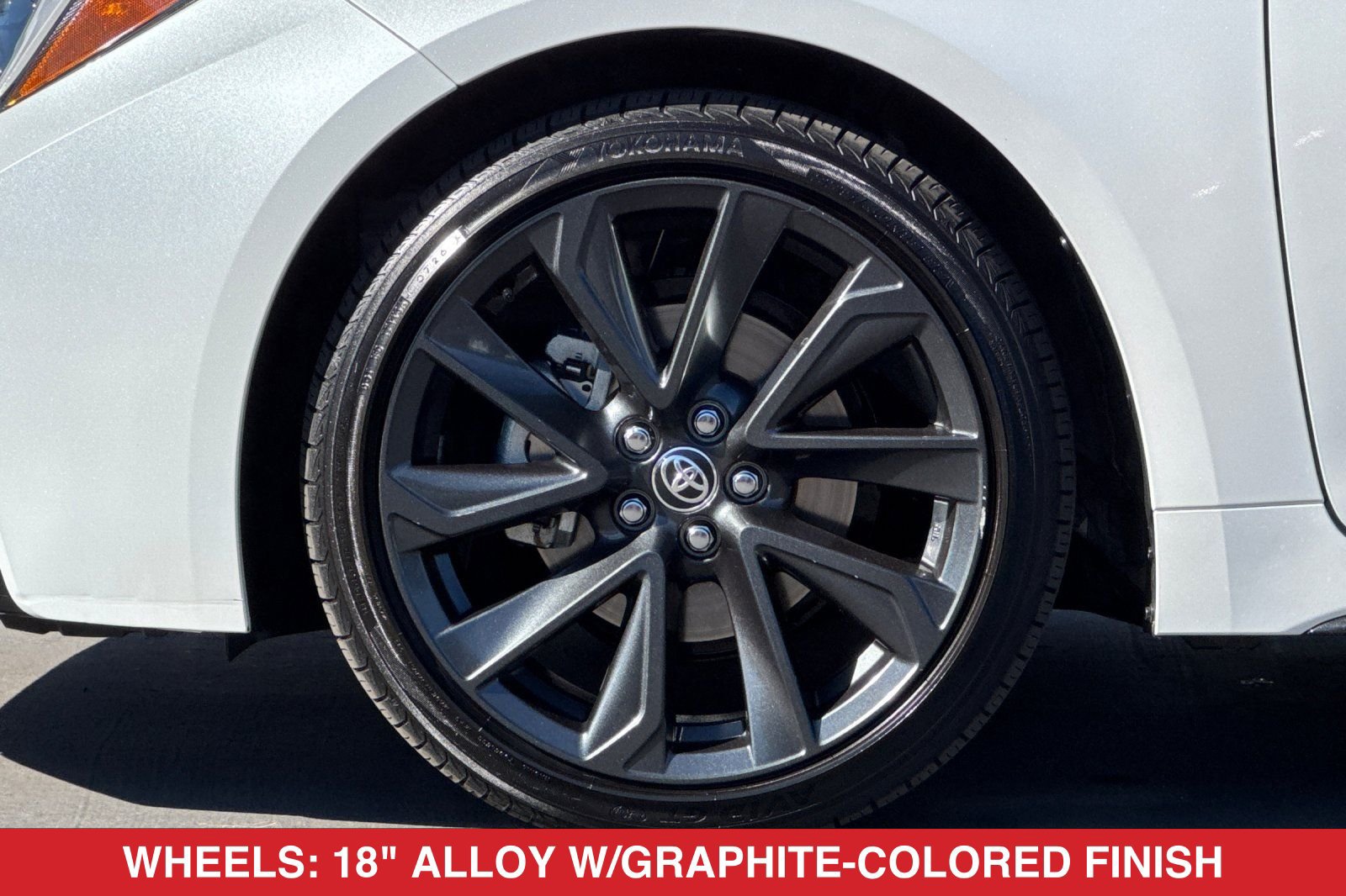 Used 2026 Toyota Corolla XSE FWD image 27