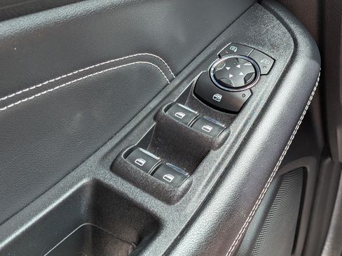 Used 2024 Ford Edge Titanium AWD/4WD image 23